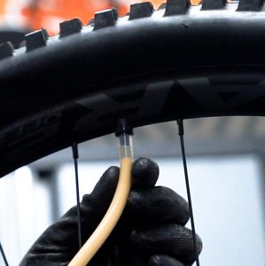 Tru-Tension Tubeless Tyre Sealant Bisiklet Tubeless Lastik Sıvısı 1L