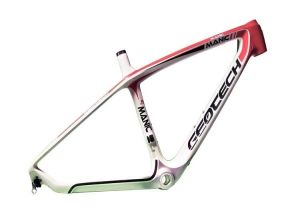 Geotech Manic 26 inç Carbon Dağ Bisikleti Kadrosu Kırmızı - 41 cm