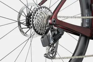 Cannondale SuperSix EVO 3 Yol Yarış Bisikleti - Cherry Lacquer